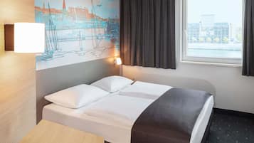 Doppelzimmer | Schreibtisch, schallisolierte Zimmer, kostenloses WLAN, BettwÀsche