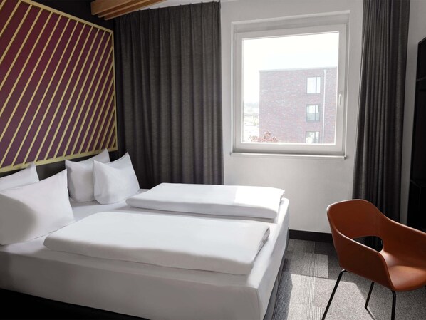 Premium Double Room | 1 bedroom, desk, soundproofing, free WiFi