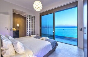 5 chambres, fer et planche à repasser, lit parapluie, Wi-Fi