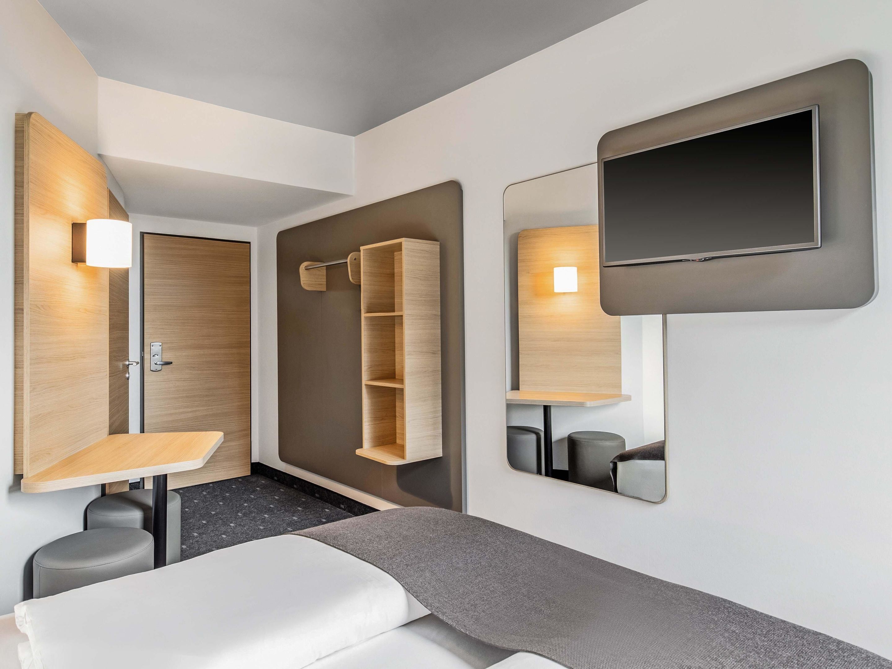 Doppelzimmer | Schreibtisch, schallisolierte Zimmer, kostenloses WLAN