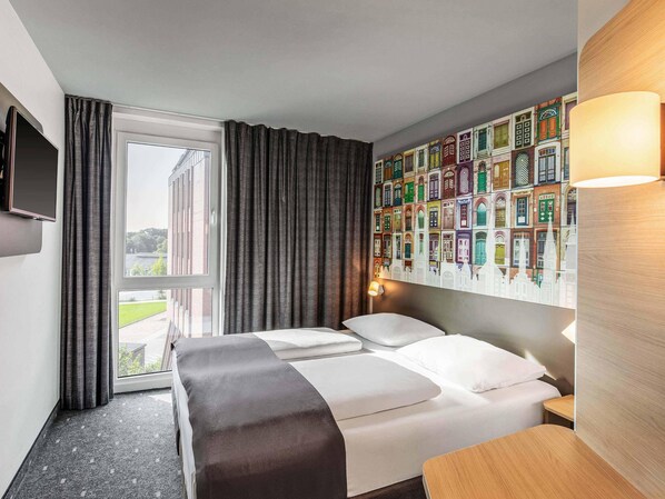 Double Room | Desk, soundproofing, free WiFi - B&B HOTEL Lübeck-Hbf (Lübeck)