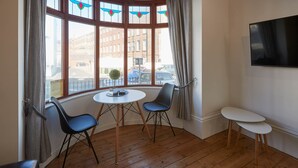 Unclassified image, 5 of 13, button - Apartment 2 At Khyber (Whitby)
