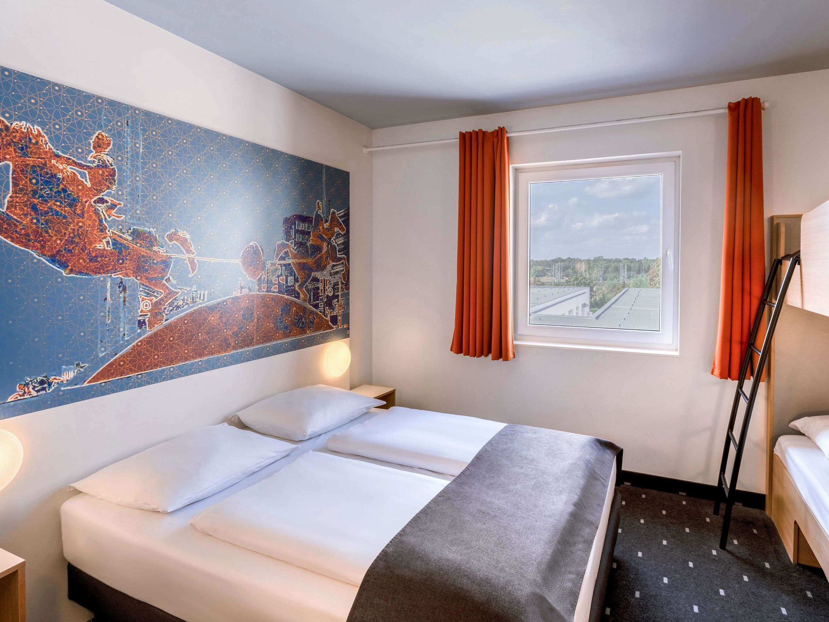 Photo - B&B HOTEL Magdeburg-City