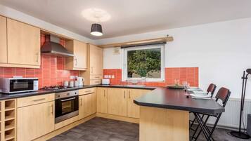 Fridge, microwave, oven, toaster