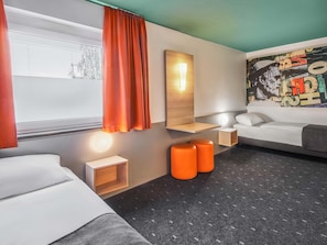 Hypo-allergenic bedding, desk, soundproofing, free WiFi - B&B Hotel Mainz-Hechtsheim (Mainz)