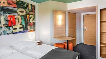 Habitación doble | Ropa de cama hipoalergénica, escritorio, insonorización y wifi gratis