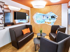 Lobby - B&B Hotel Mainz-Hechtsheim (Mainz)