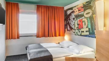 Double Room | Hypo-allergenic bedding, desk, soundproofing, free WiFi