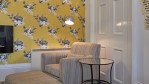 Interior - Apartment 3 At Khyber (Whitby)