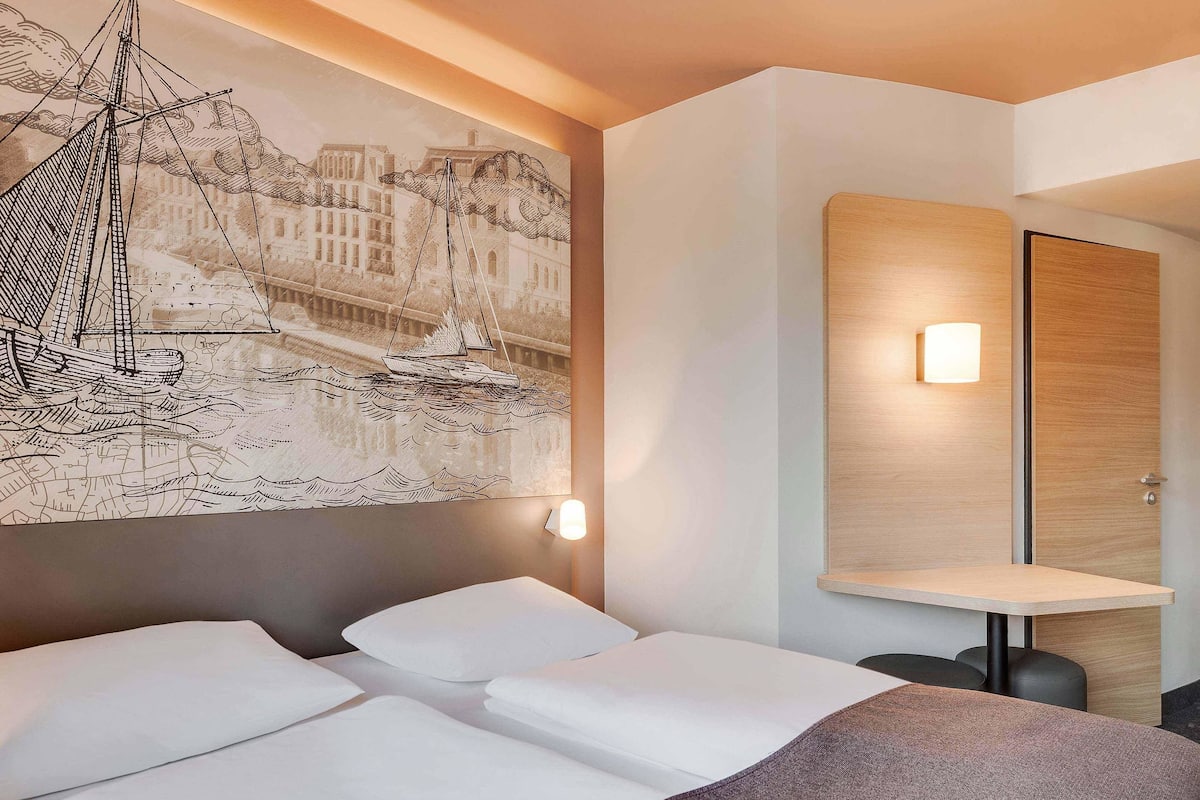 Dobbeltrom | Skrivebord, lydisolert, wi-fi (inkludert) og sengetøy