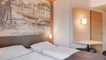 Doppelzimmer | Schreibtisch, schallisolierte Zimmer, kostenloses WLAN, Bettwäsche