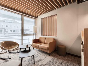 Lobby - B&B Hotel Oldenburg (Oldenburg)