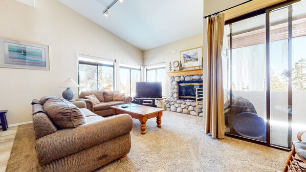 DVD-Player, Tischfußball