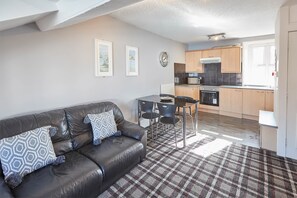 Apartment | Living area - Apartment 4 At Khyber (Whitby)
