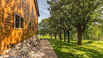 Enceinte de lâhĂ©bergement