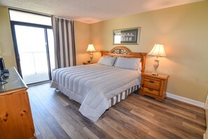 4 soverom, wi-fi, sengetøy og vekkerklokke