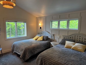 5 chambres, fer et planche à repasser, Wi-Fi gratuit, draps fournis