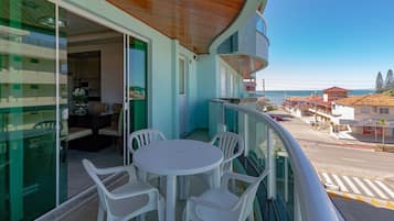 Apartamento | Opções para refeição ao ar livre