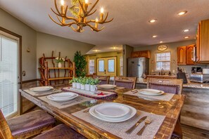 تناول الطعام