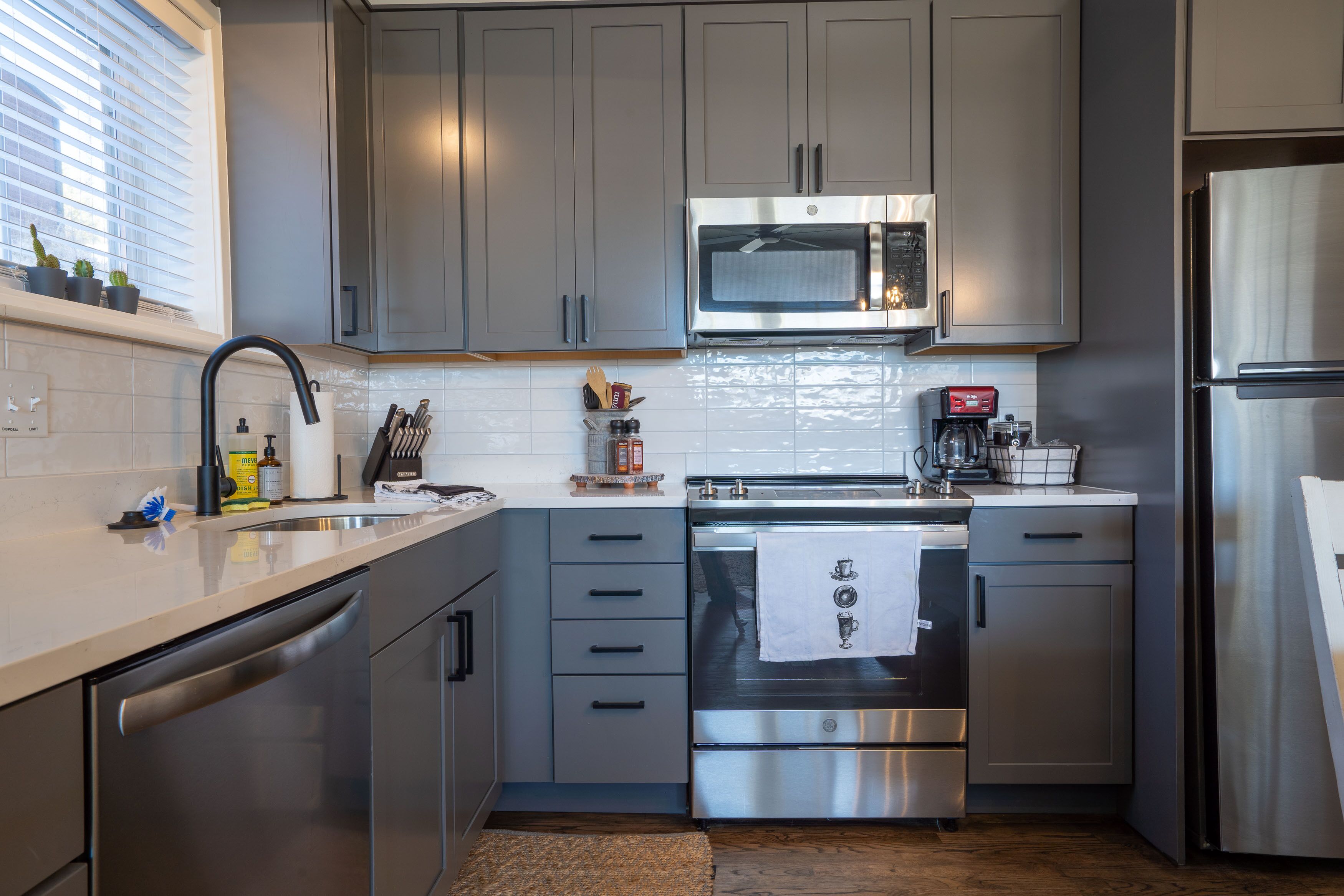 Brand New Remodel & Walk to Gondola