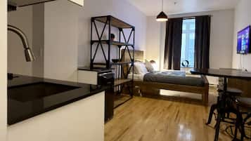 1 bedroom, iron/ironing board, travel cot, free WiFi