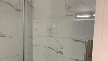 Haartrockner, Handtücher