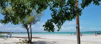 Peaceful Island Getaway in Long Bay (Newly Built Studio)
