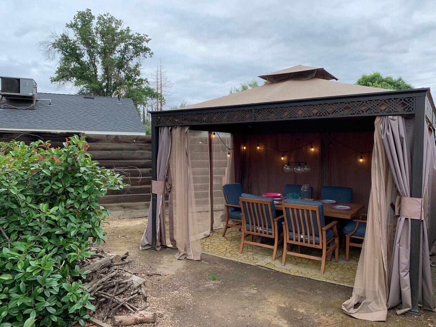 Spacious Family Home near Sequoia w/ Arcade Games