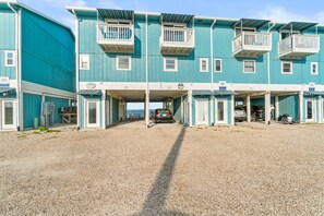 Exterior - Conch'd Out• Gulf front• Cape San Blas (Port Saint Joe)