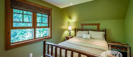 6 bedrooms, free WiFi, bed sheets