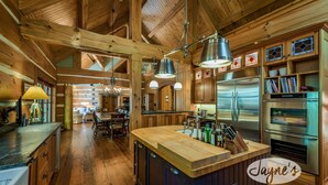 Private kitchen - Stunning 6 Bdrm Kawagama Lake Compound! Ultimate privacy! Sunsets! (Algonquin Highlands)