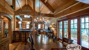 Dining - Stunning 6 Bdrm Kawagama Lake Compound! Ultimate privacy! Sunsets! (Algonquin Highlands)