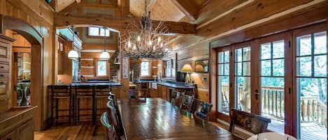 Main Dining
