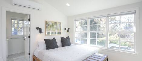 1 chambre, fer et planche à repasser, Wi-Fi gratuit, draps fournis