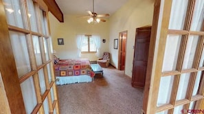 4 Schlafzimmer, Internetzugang, Bettwäsche