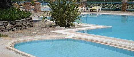 Udendørs pool