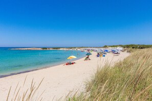 In Strandnähe, Liegestühle