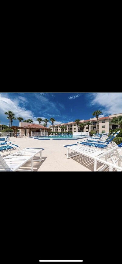Stunning 1 Bed 1 Bath Condo with Heated Pool B-15