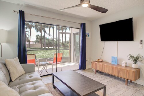 Stunning 1 Bed 1 Bath Condo with Heated Pool B-15