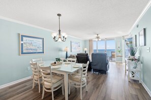 Dining - Upgraded Unit good for Mobility Issues - SSV0606 - Ocean Front Condo (North Myrtle Beach)