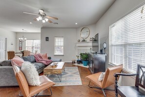 TV - Private Patio + Yard: Home By Tinker & Hospitals! (Oklahoma City)