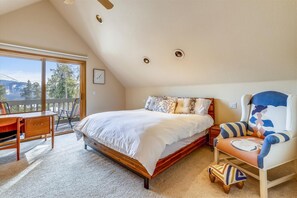 5 bedrooms, iron/ironing board, free WiFi, bed sheets