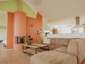 TV, fireplace - Penthouse by Interhome (Uitgeest)