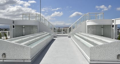 Crystal & Resort Fukuoka