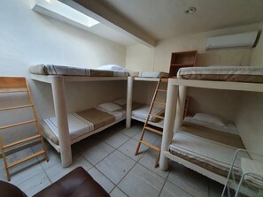 1 bedroom, WiFi, bed sheets, wheelchair access