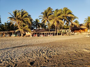 Am Strand, Liegestühle