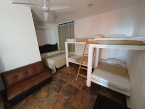 1 chambre, Wi-Fi, literie fournie, accessible en fauteuil roulant