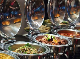 Daily buffet breakfast for a fee