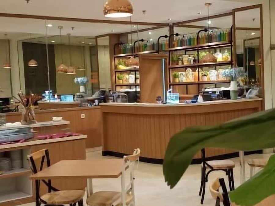 Café da manhã, almoço e jantar