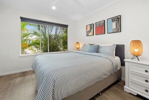 2 bedrooms, iron/ironing board, WiFi, bed sheets